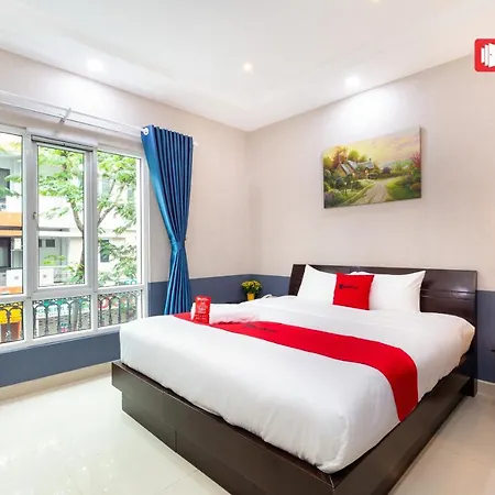 Reddoorz Ura Hotel Hung Phuoc 4